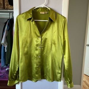 100% silk green top